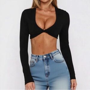 Black Long Sleeve Twist-Front Crop Top size XS new with tags